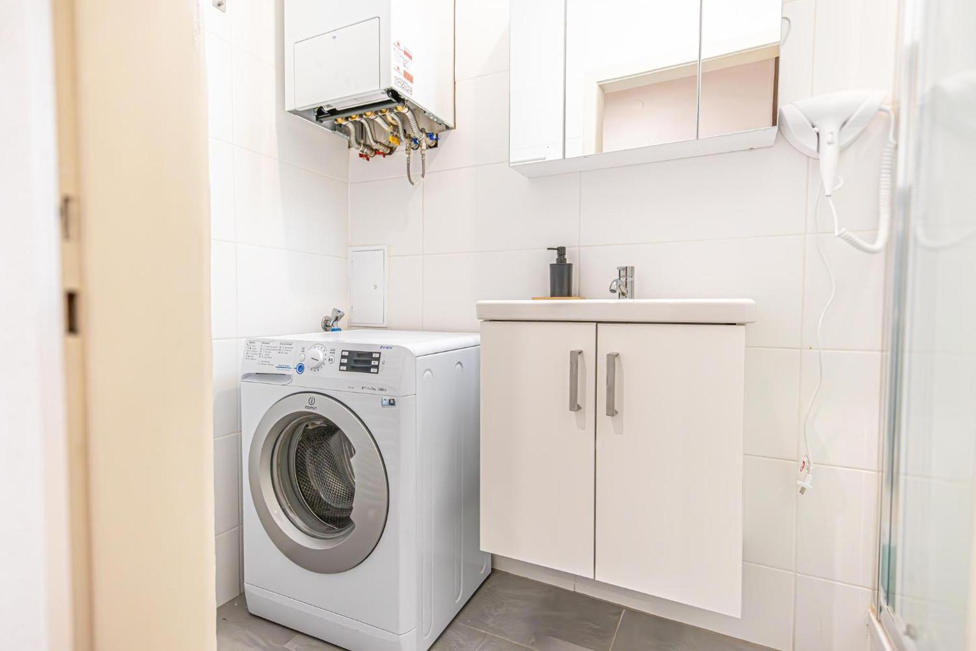 Desirable 2Br - Bookable For Longstays In Lockdown B Wenen Buitenkant foto